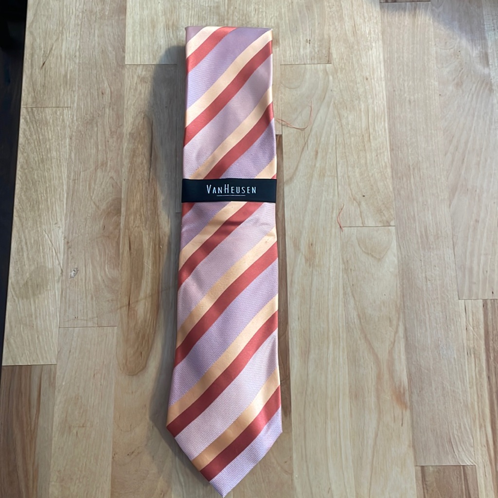 Van Heusen Multi Color Tie Brand New